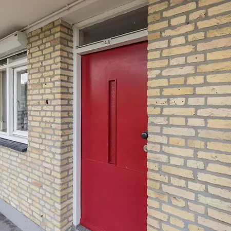 Bed & Breakfast Takoda Gorilla Rotterdam Hoogvliet